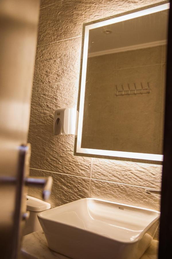 קהיר Tourist Palace Hotel מראה חיצוני תמונה